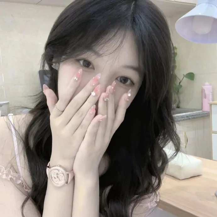 后备箱里的女孩